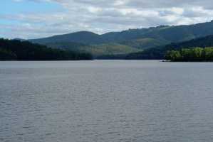 HINZE DAM 2006(004)